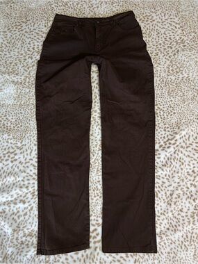 Gloria Vanderbilt Straight Leg Pants in Dark Brown